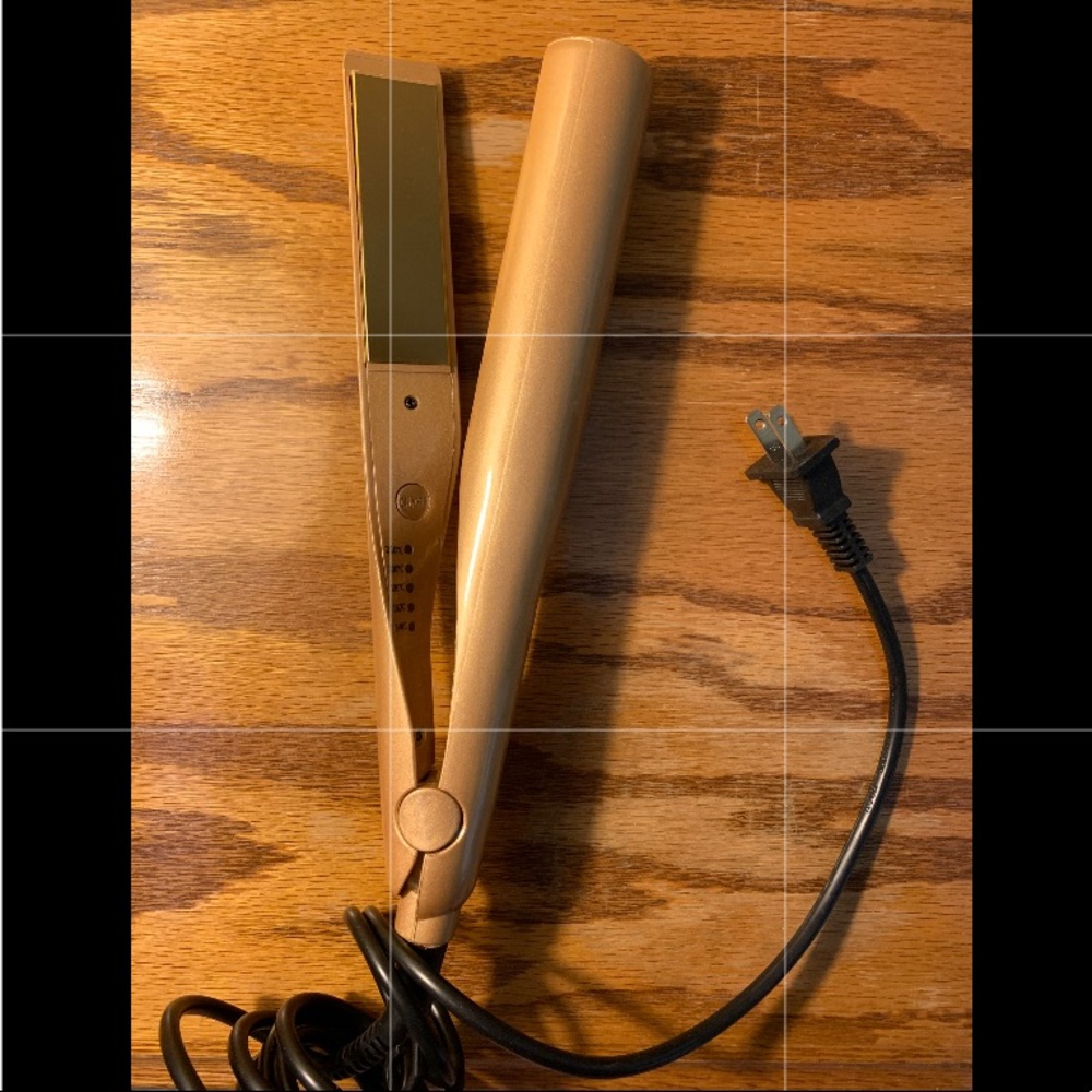 Hair styling tool
